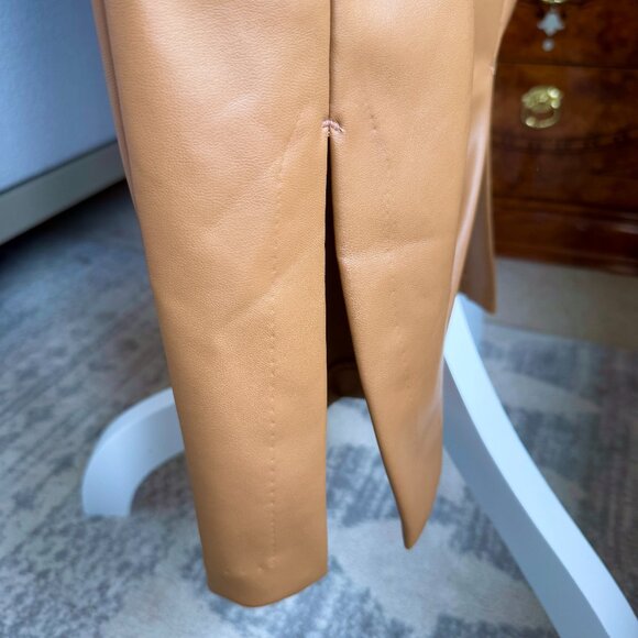 Abercrombie & Fitch Tan Vegan Leather "The Skinny" Ultra High Rise Pants - Picture 6 of 14